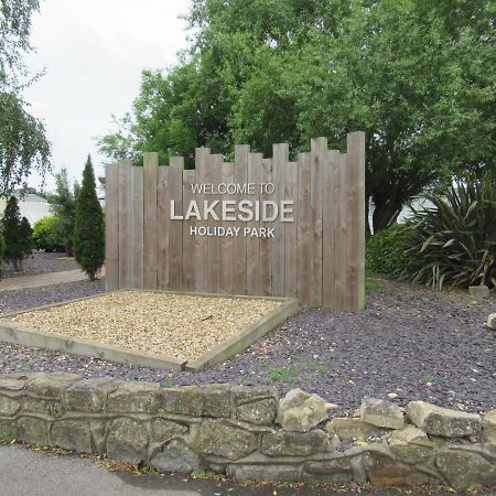 Chichester Lakeside Self-Catering Holiday Home Buitenkant foto
